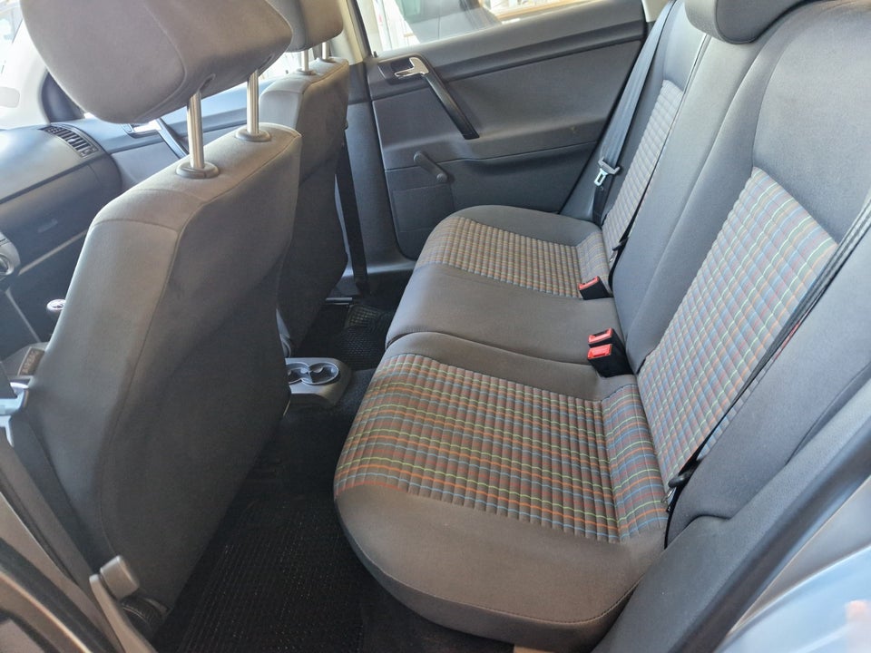 VW Polo 1,4 Fresh 5d