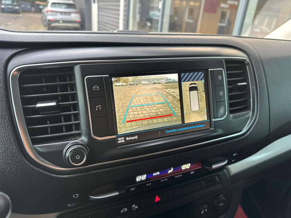 Peugeot Expert 2,0 BlueHDi 122 L2 Premium EAT8 Van