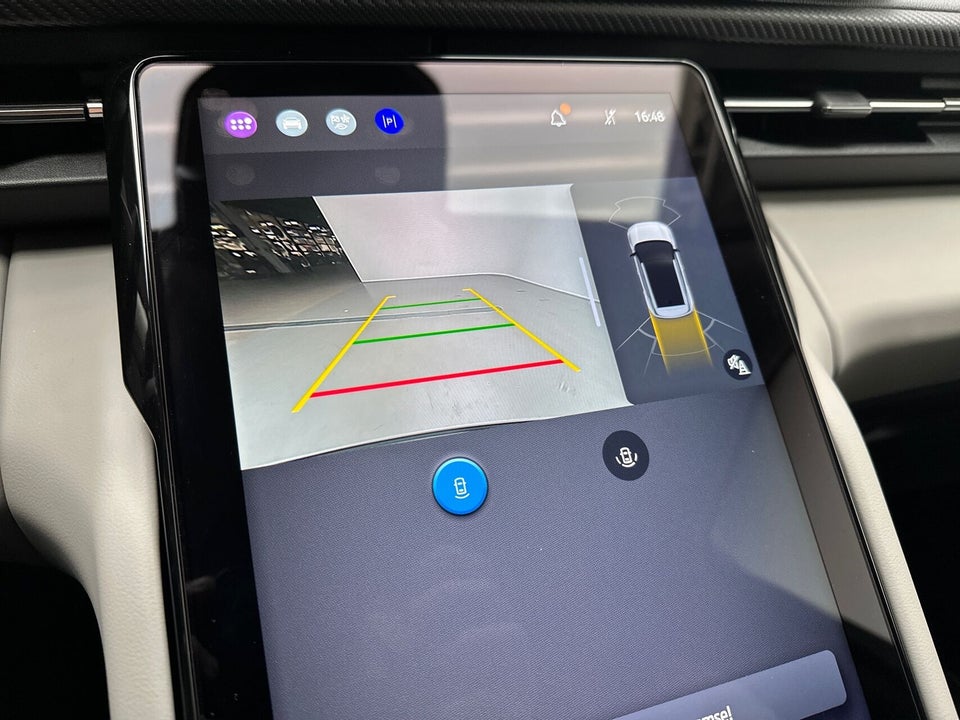 Ford Explorer 82 Premium Extended Range 5d