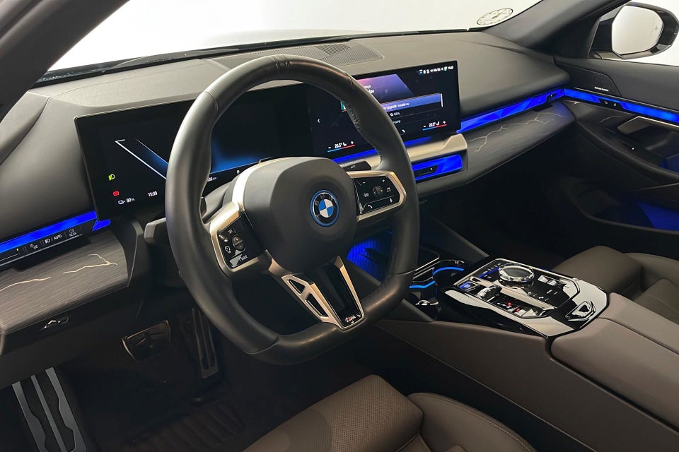 BMW i5 eDrive40 M-Sport Pro 4d