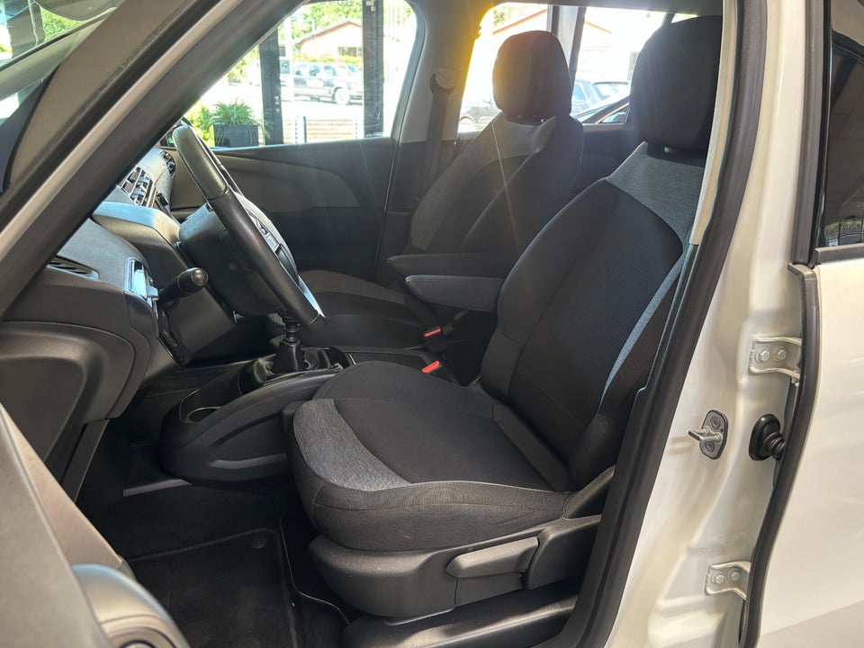 Citroën Grand C4 SpaceTourer 1,5 BlueHDi 130 Cool 7prs 5d