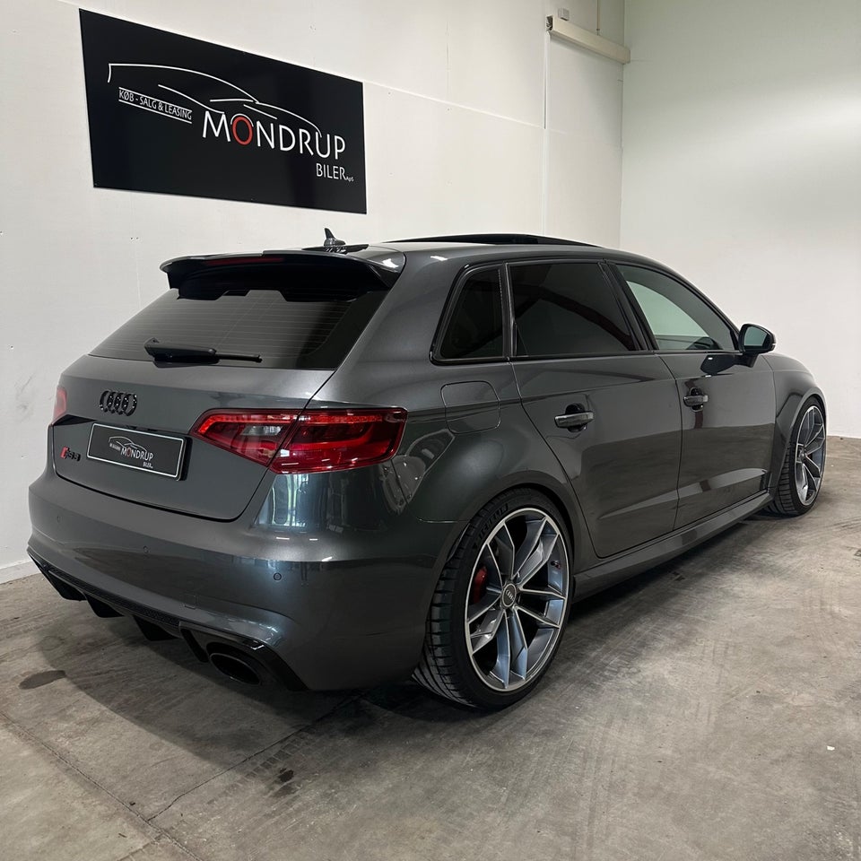 Audi RS3 2,5 TFSi Sportback quattro S-tr. Van 5d