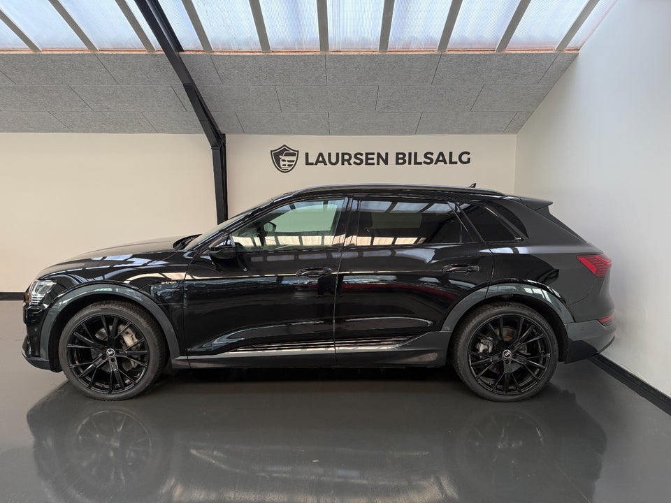 Audi e-tron 50 S-line quattro 5d