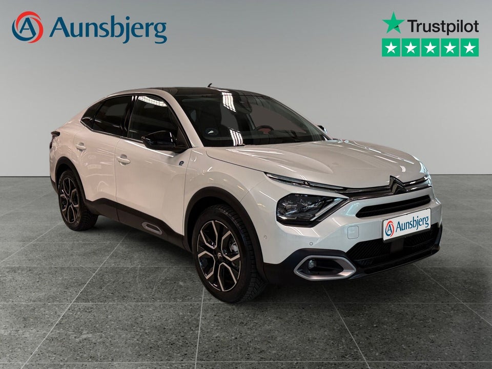 Citroën ë-C4 X 50 Shine 4d