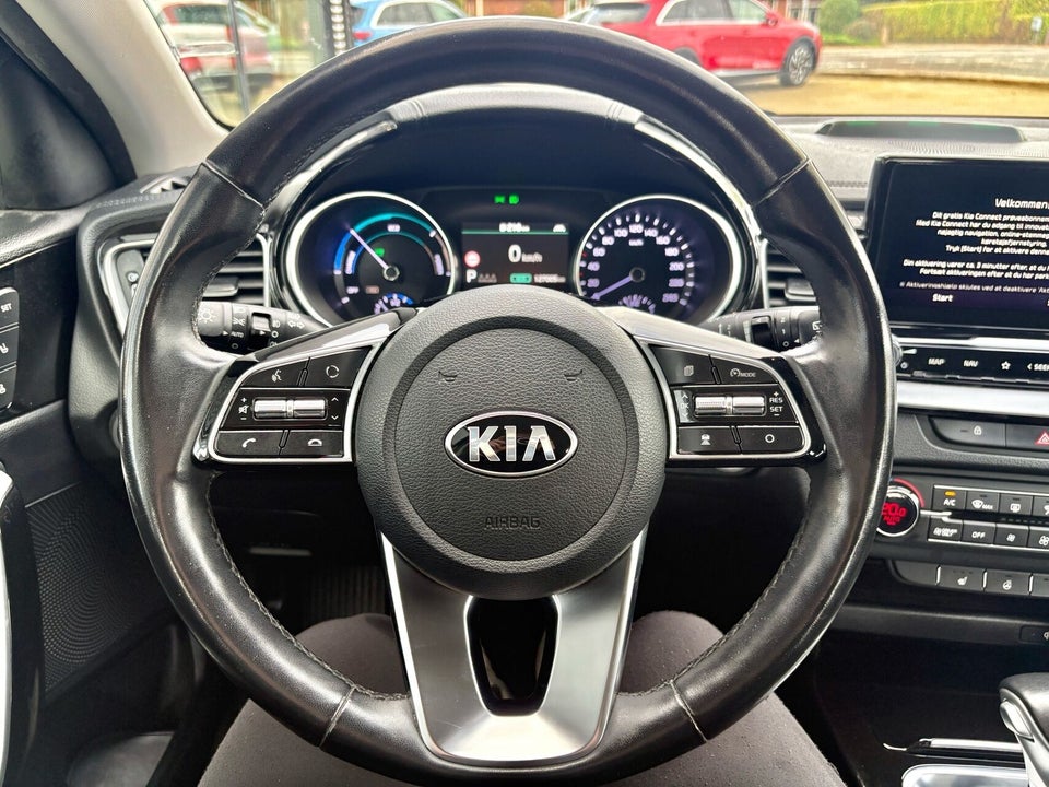 Kia Ceed 1,6 PHEV Upgrade SW DCT 5d