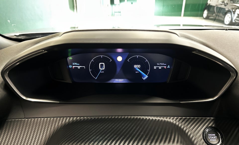 Peugeot 2008 1,2 PureTech 100 Allure Pack 5d
