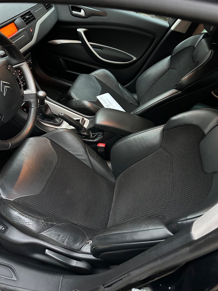 Citroën C5 1,6 HDi 110 Dynamique Tourer 5d