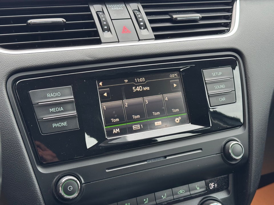 Skoda Octavia 1,6 TDi 110 Style Combi DSG 5d