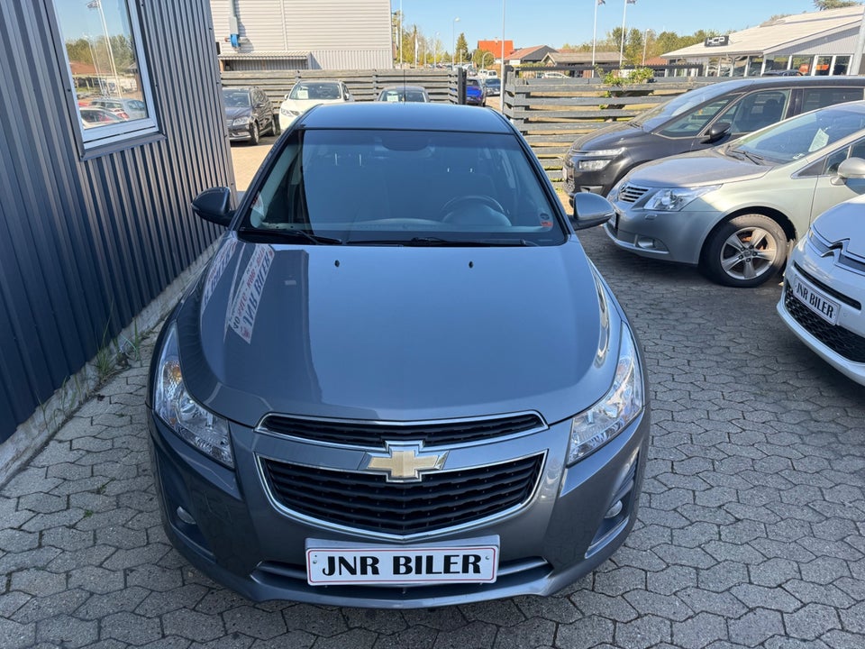 Chevrolet Cruze 1,8 LT 4d