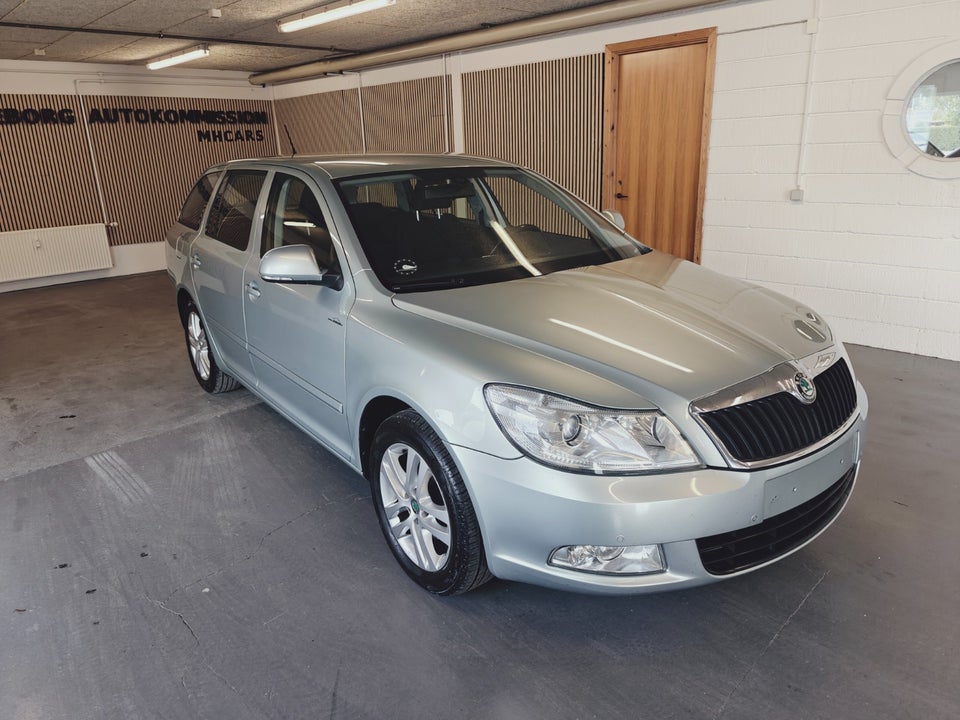 Skoda Octavia 1,4 TSi 122 Elegance Combi GreenT 5d