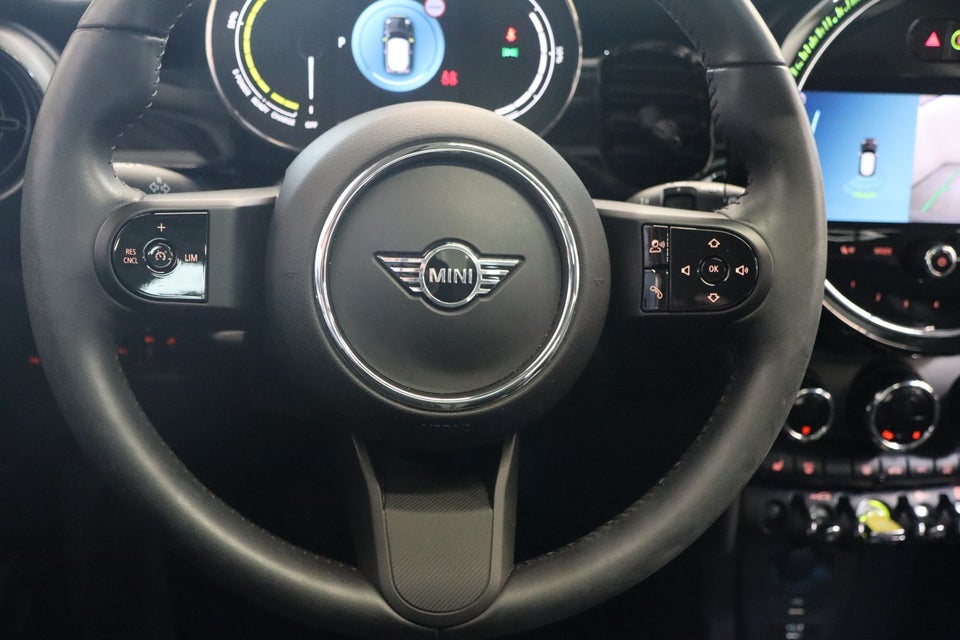 MINI Cooper SE Camden Edition 3d