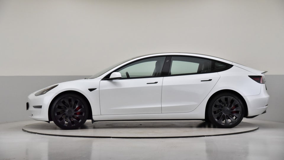 Tesla Model 3 Performance AWD 4d