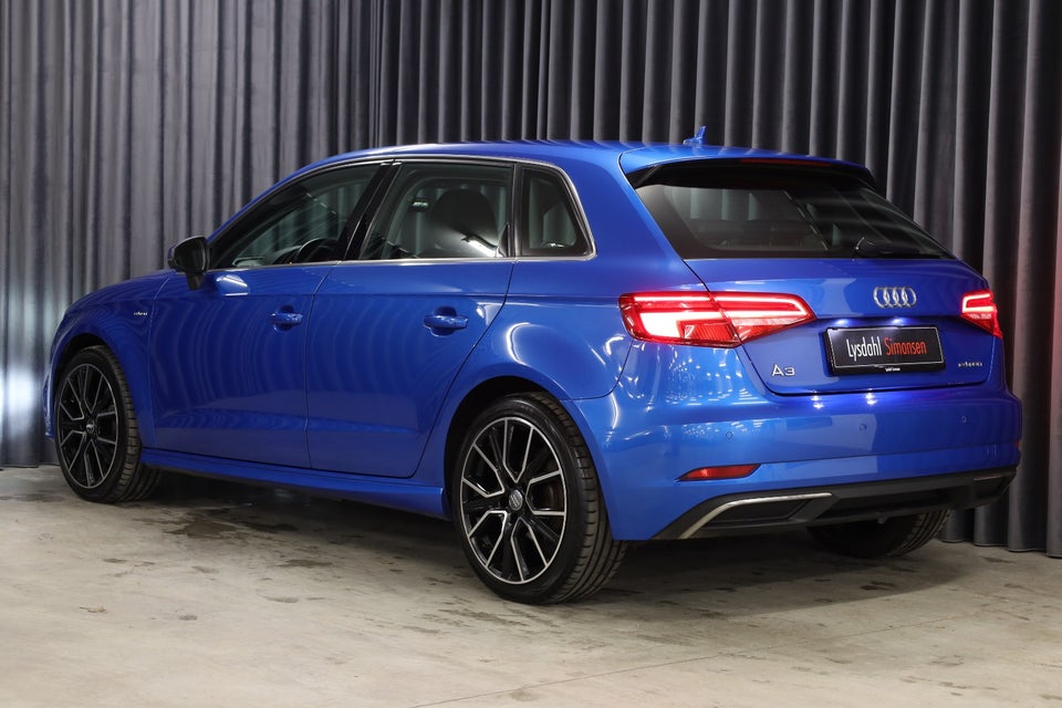 Audi A3 1,4 e-tron Sportback S-tr. 5d