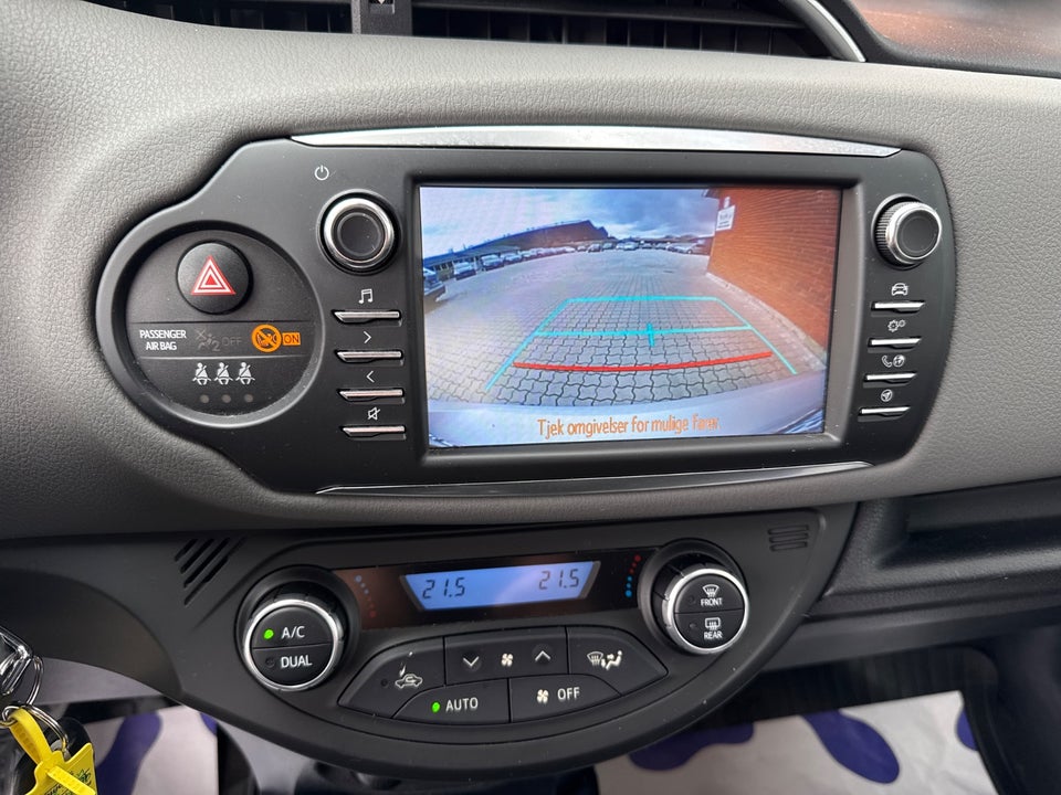 Toyota Yaris 1,5 Hybrid H2 Limited e-CVT 5d