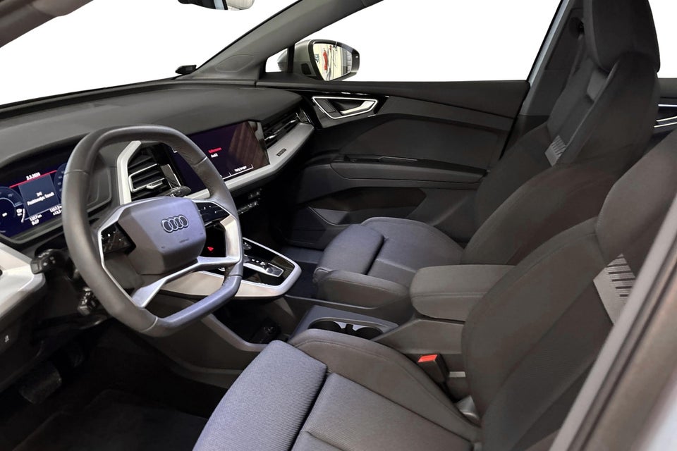 Audi Q4 e-tron 45 S-line 5d