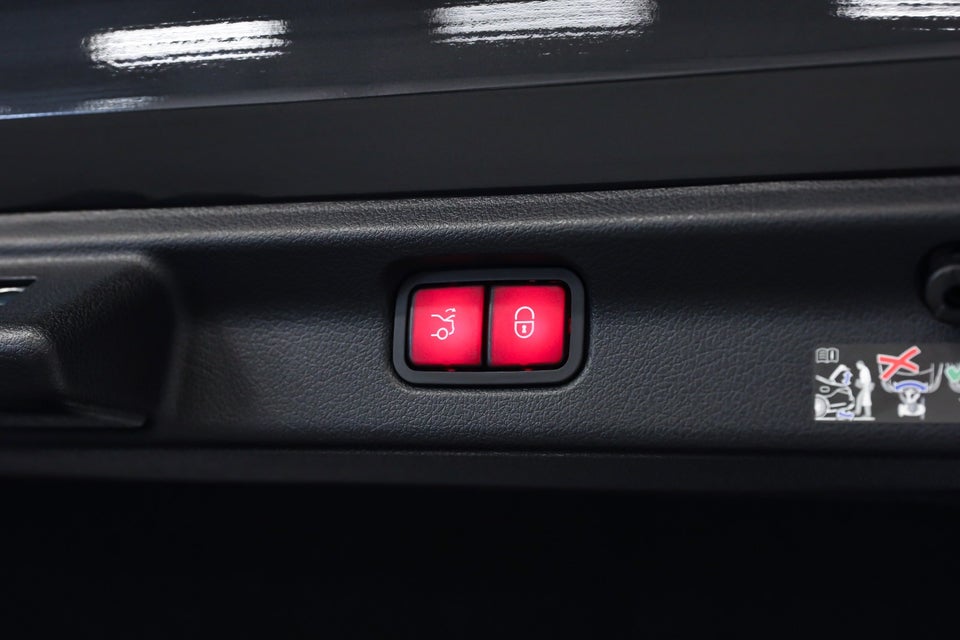 Mercedes EQE350+ AMG Line 4d