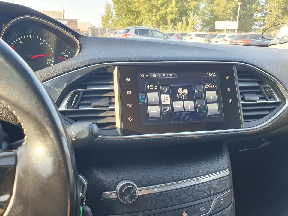 Peugeot 308 1,6 BlueHDi 120 Businessline SW 5d