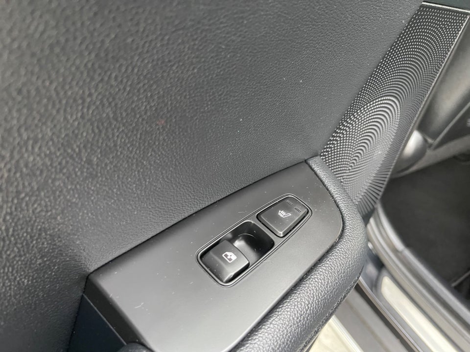 Kia XCeed 1,6 PHEV Platinum Edition DCT 5d