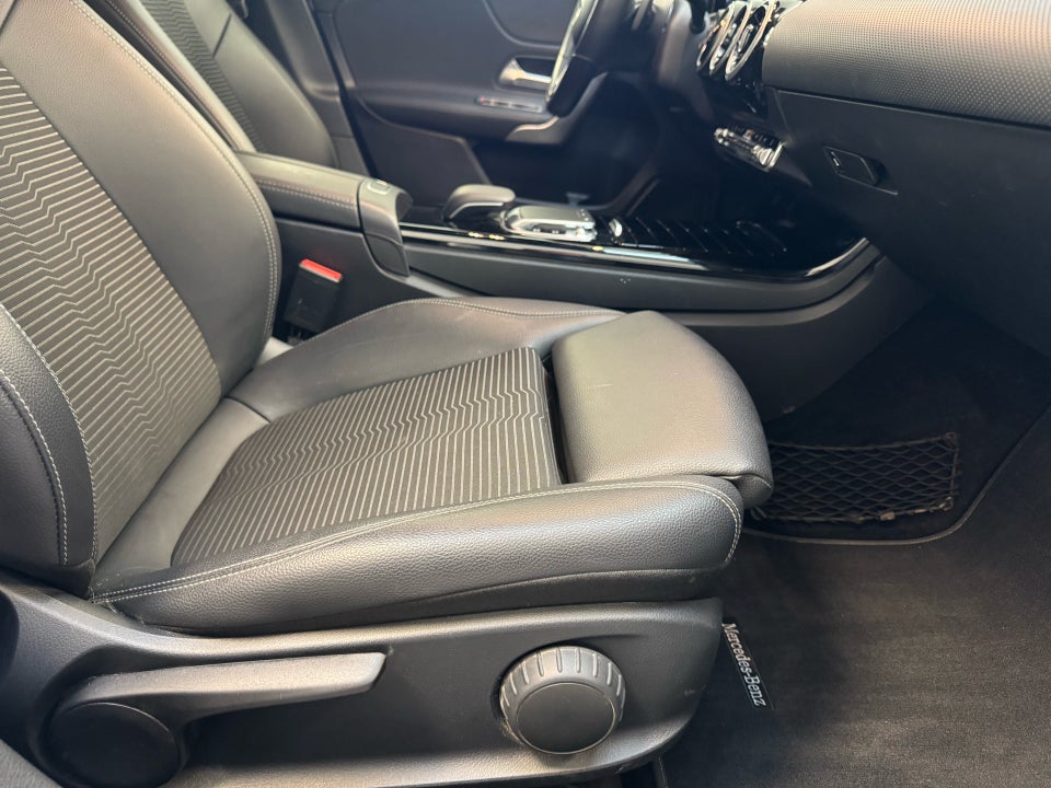 Mercedes A200 1,3 Progressive Line aut. 5d