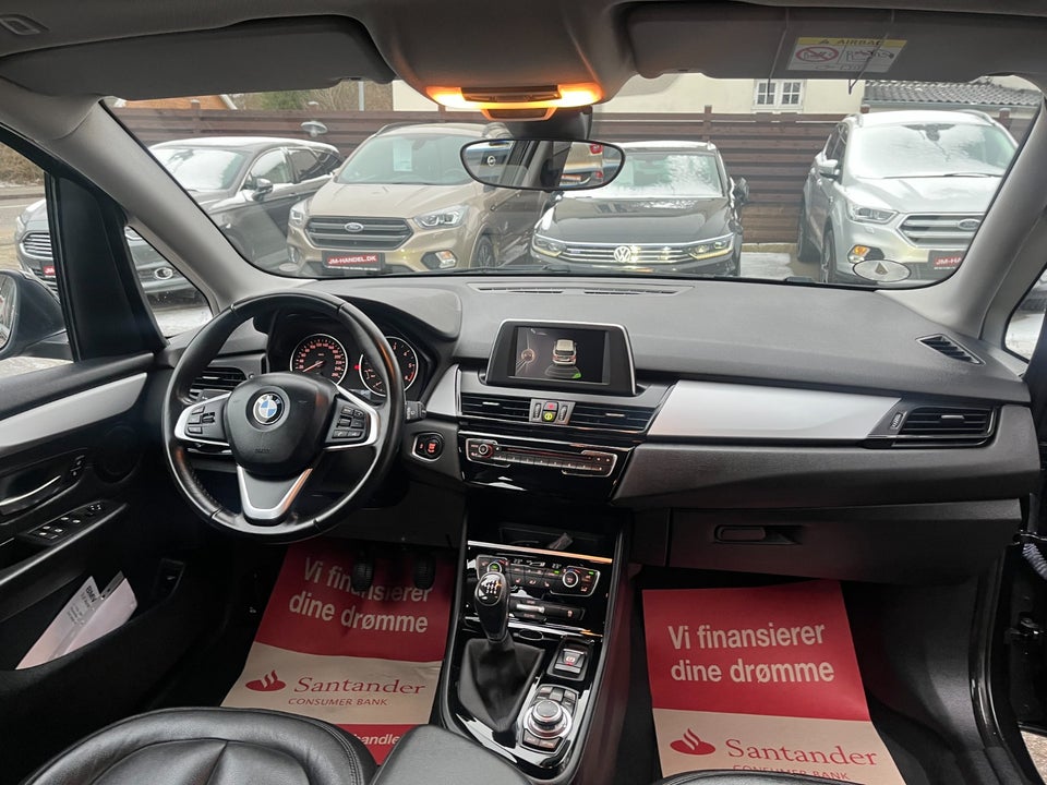 BMW 218d 2,0 Active Tourer Advantage 5d