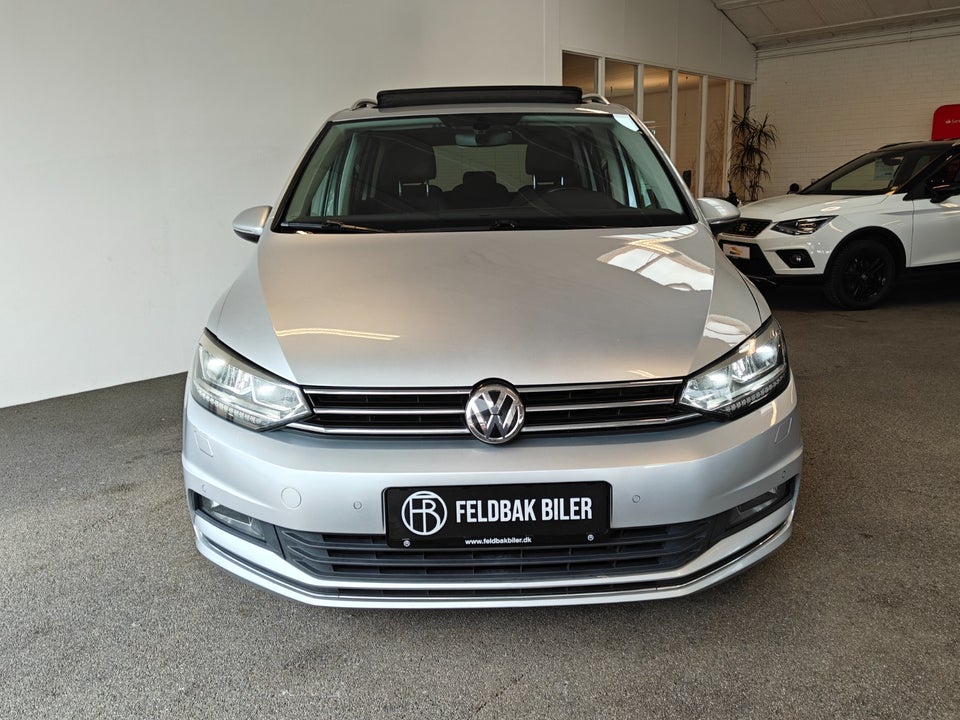 VW Touran 2,0 TDi 150 Highline DSG 7prs 5d