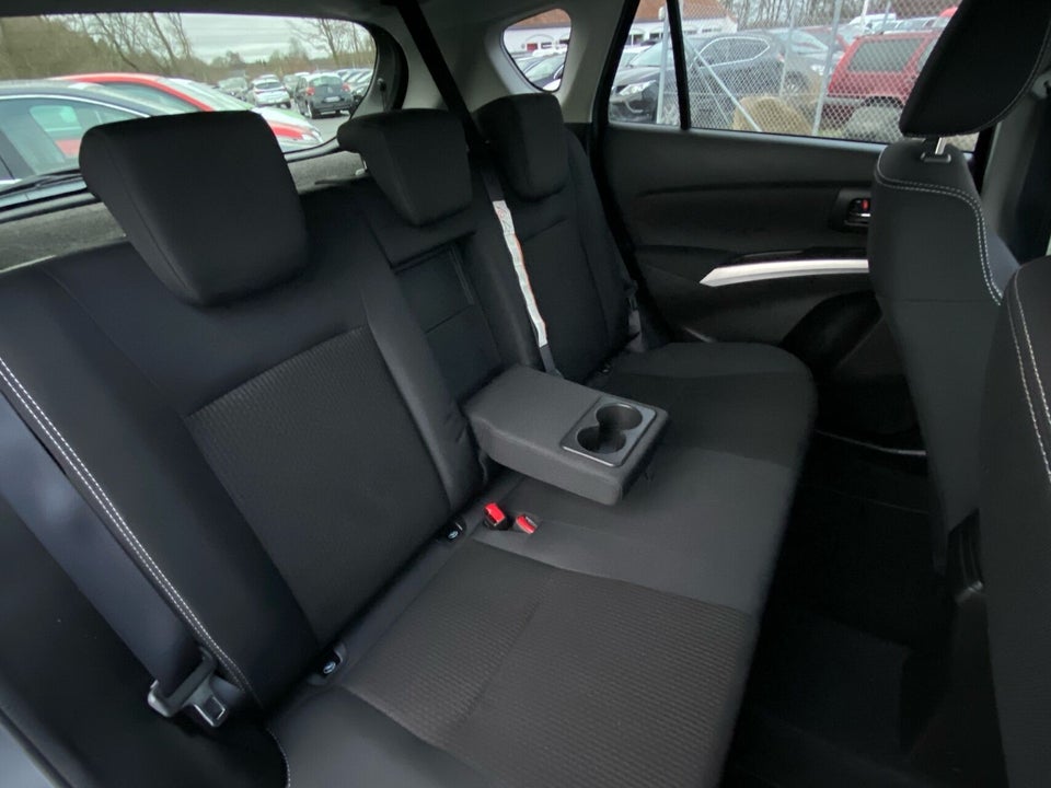 Suzuki S-Cross 1,0 Boosterjet Exclusive 5d