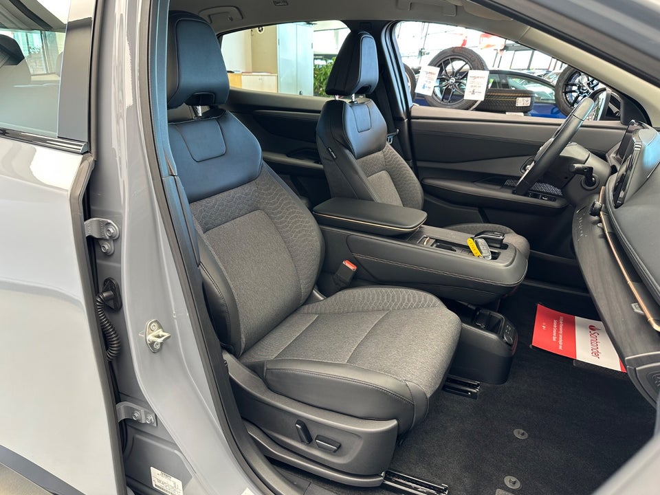 Nissan Ariya 63 Engage 5d