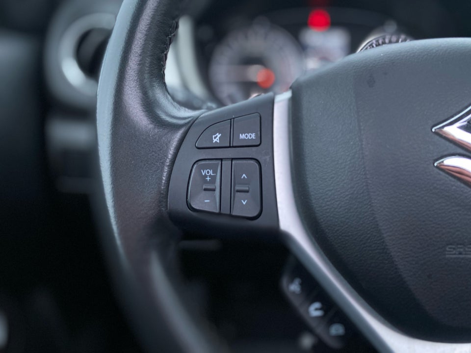 Suzuki Vitara 1,4 mHybrid Adventure 5d