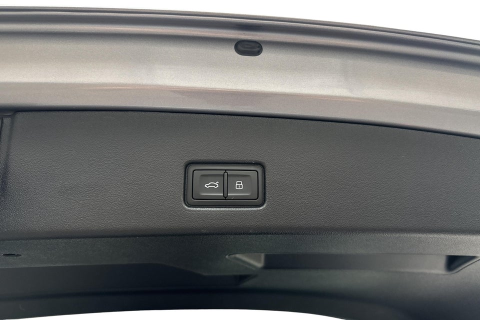 Audi Q4 e-tron 45 Progress 5d
