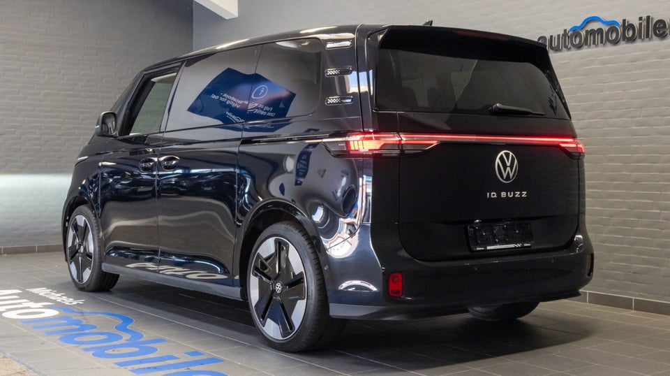 VW ID.Buzz 77 Pro SWB 5d