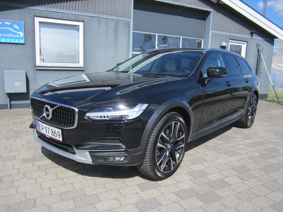Volvo V90 CC 2,0 D5 235 Pro aut. AWD 5d