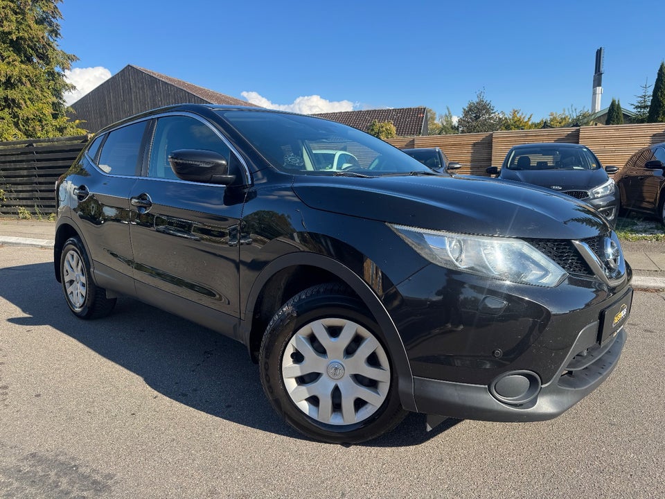 Nissan Qashqai 1,2 Dig-T 115 Acenta 5d