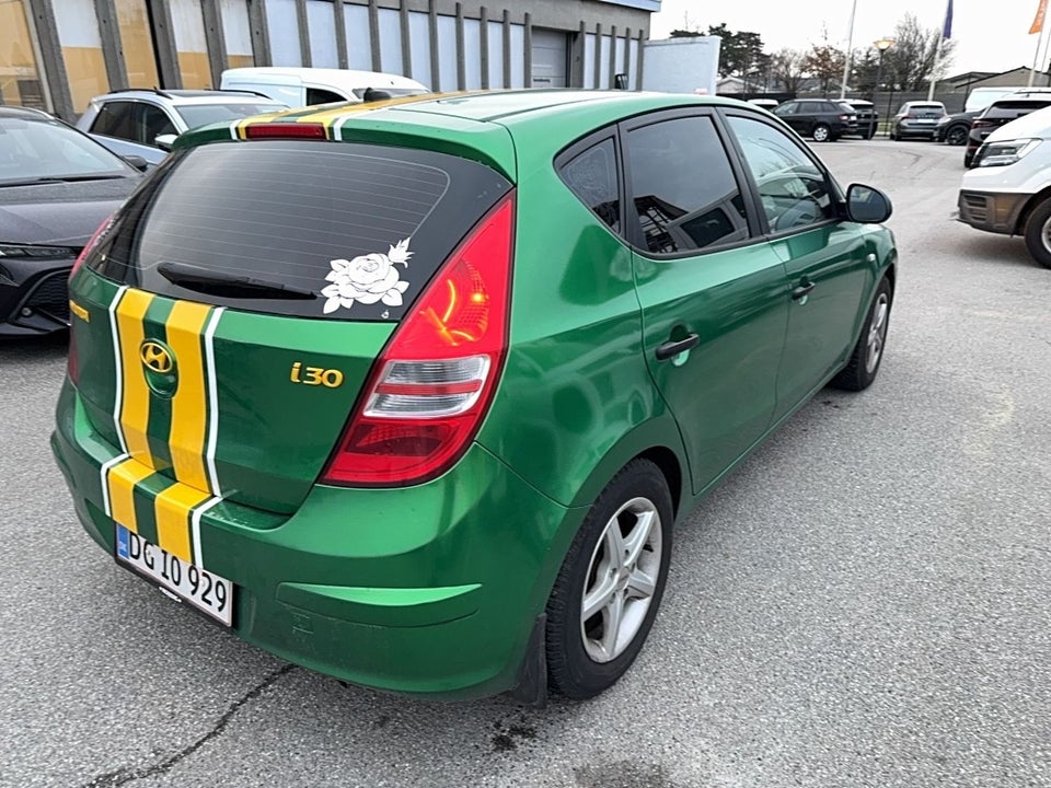 Hyundai i30 1,4 CVVT 109 Classic 5d