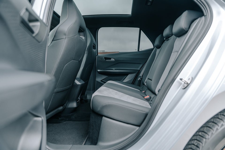 Cupra Born 58 e-Boost Dinamica Pack High 5d