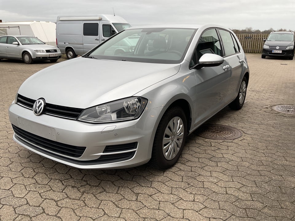 VW Golf VII 1,4 TSi 125 Style BMT 5d