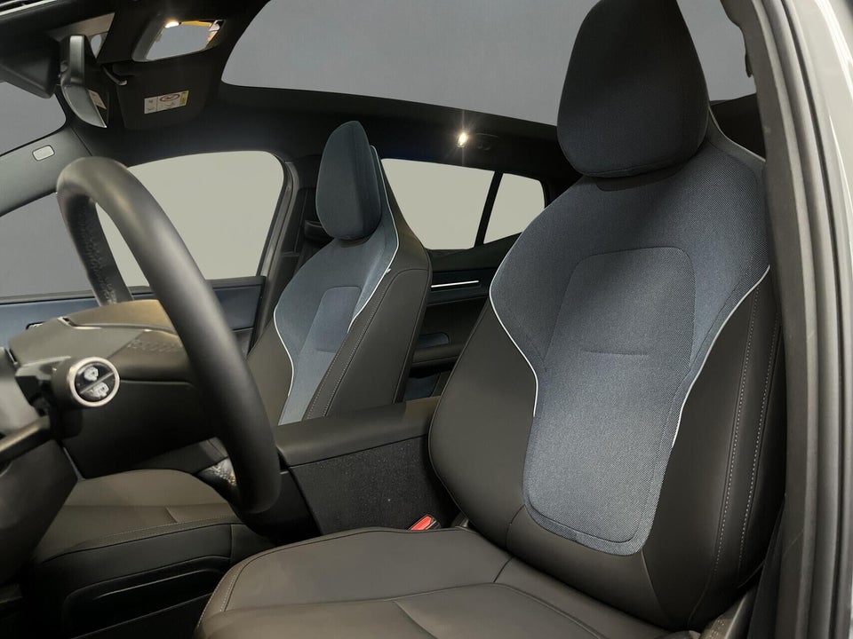 Volvo EX30 Twin Performance Ultra 5d