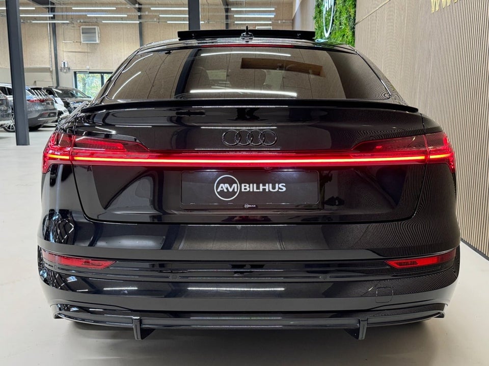 Audi e-tron S Sportback quattro 5d