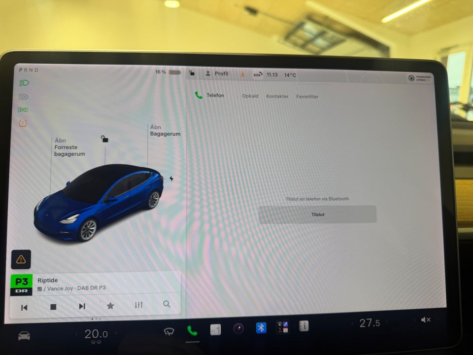 Tesla Model 3 Long Range AWD 4d