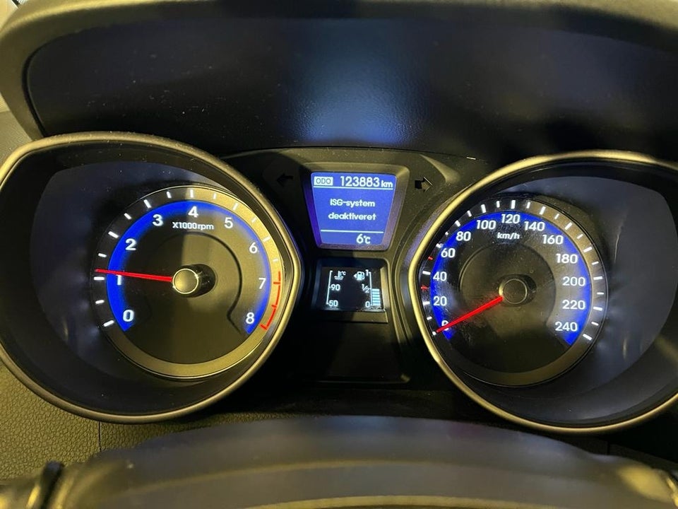 Hyundai i30 1,4 CVVT Comfort XTR CW 5d