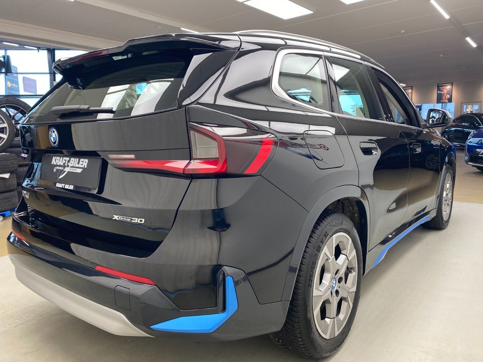 BMW iX1 xDrive30 X-Line 5d