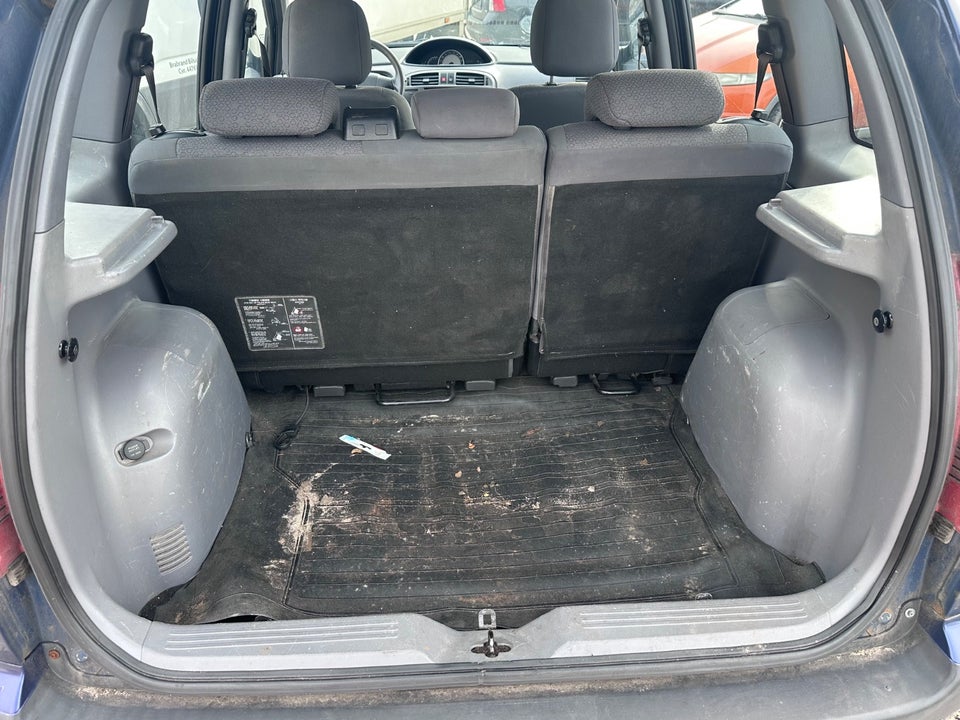 Hyundai Matrix 1,8 GL aut. 5d