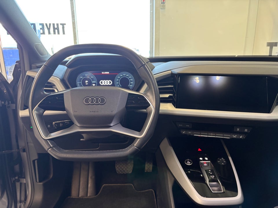 Audi Q4 e-tron 40 Advanced 5d