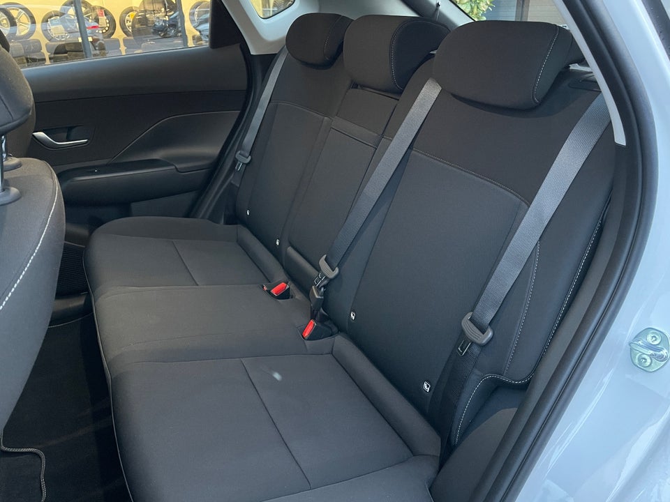 Hyundai Kona 65 EV Essential 5d