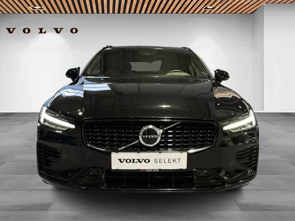 Volvo V60 2,0 T6 ReCharge Plus Dark aut. AWD 5d