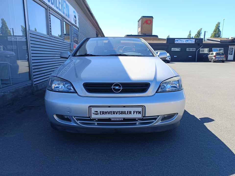 Opel Astra 1,8 16V Bertone Cabriolet 2d