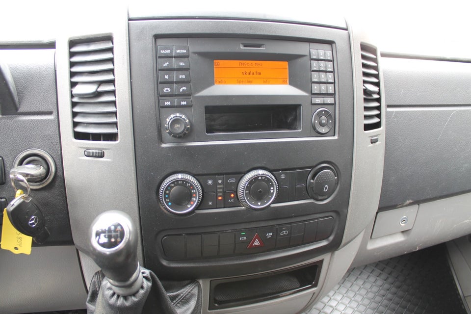 Mercedes Sprinter 316 2,2 CDi R2 Ladvogn 2d