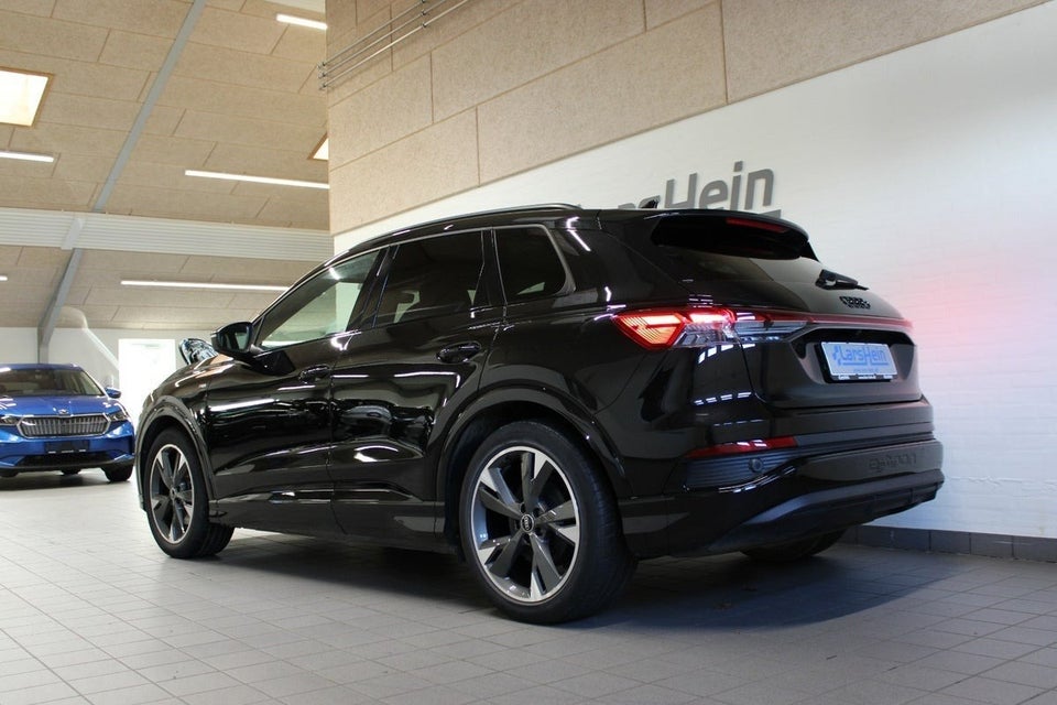 Audi Q4 e-tron 45 S-line 5d