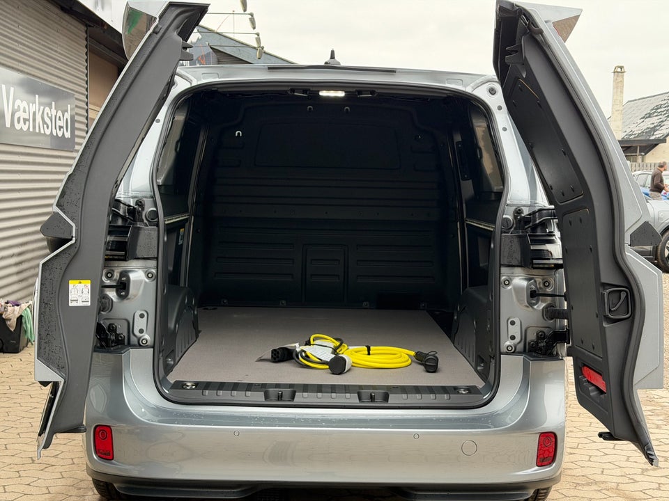 VW ID.Buzz 77 Cargo Comfort