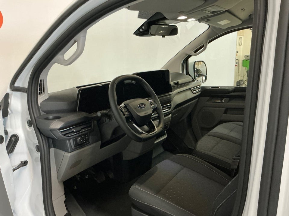 Ford E-Transit Custom 320S 64 Limited