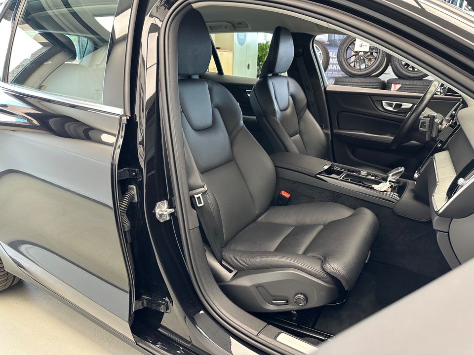 Volvo V60 2,0 T6 ReCharge Inscription aut. AWD 5d